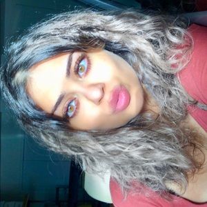 Meet your Posher, Monica